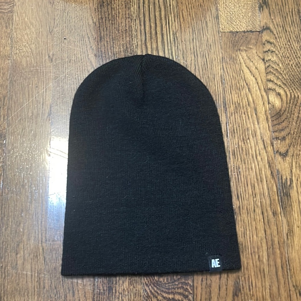 American eagle black beanie